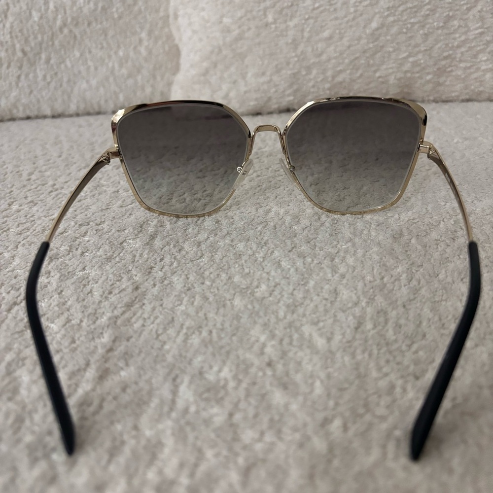 Prada Gold and Black Frame Sunglasses SPR60X - Picture 5 of 7